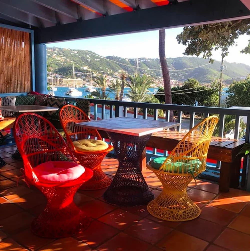 Olga'S Fancy Hotel Frenchtown Bagian luar foto